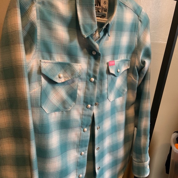 Dixxon/vixxon “fria” limited edition sold out flannel. - Picture 2 of 6